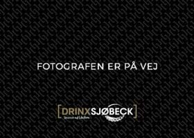 fotografen-er-paa-vej.jpg fotografen-er-paa-vej.jpg